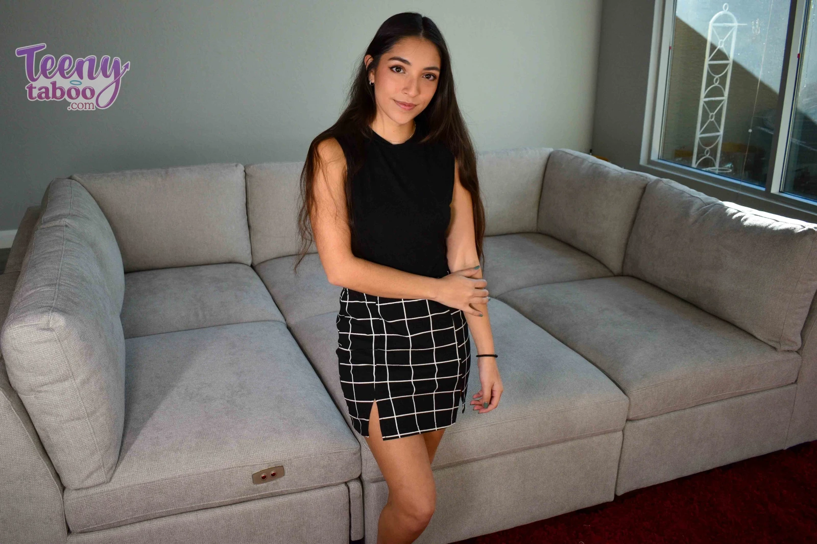 Madison Wilde in another naked BTS interview